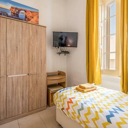 Traditional Maltese Townhouse Hotel Sliema Buitenkant foto