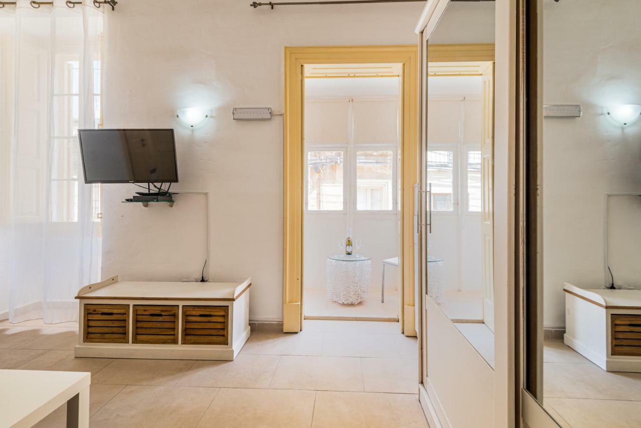 Traditional Maltese Townhouse Hotel Sliema Buitenkant foto