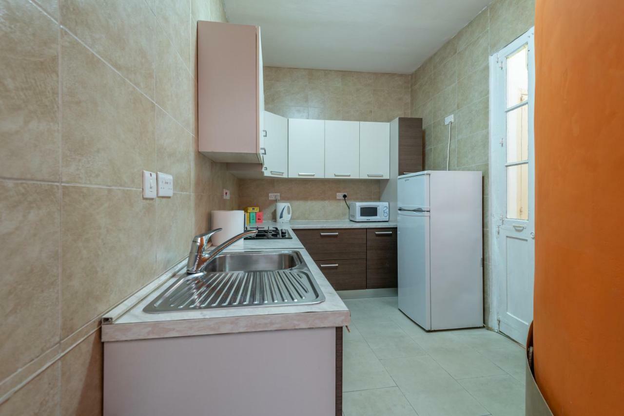 Traditional Maltese Townhouse Hotel Sliema Buitenkant foto